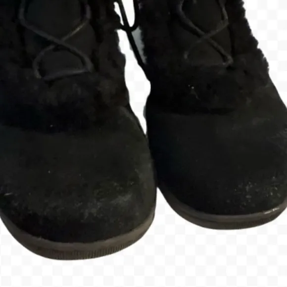Bearpaw Black Suede Lace Up Alyssa Suede &amp; Sheepskin Wool Boots Size 9