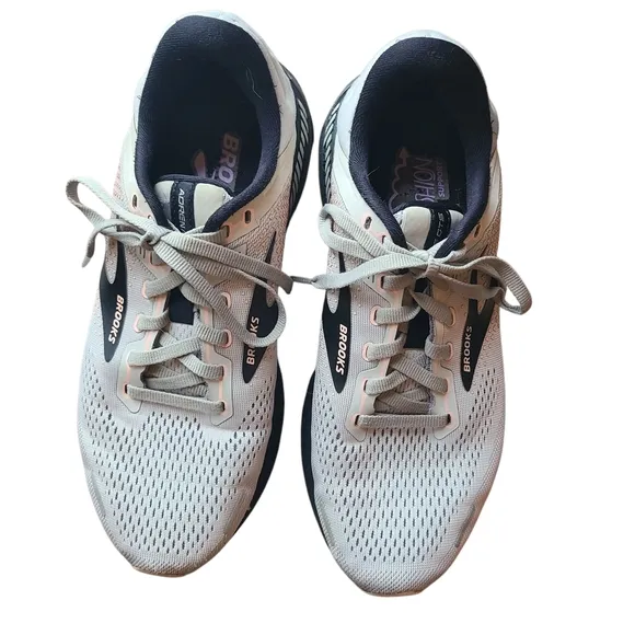 Brooks Adrenaline 22 GTS Womens Running Shoes - Gray and Black - Size 8.5 W