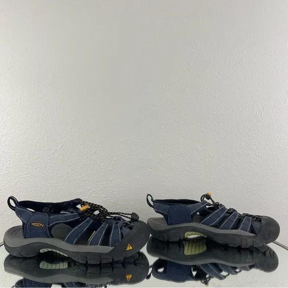 KEEN Womens Navy Blue Dream Black Newport H2 Waterproof Outdoor Hiking Sandals