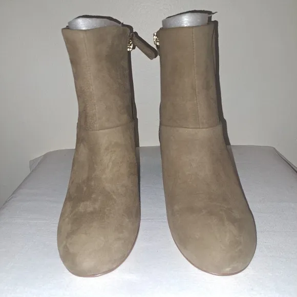 NIB Nine West Luella Women's Block High Heel Ankle Boots Side Zip Size 9 M