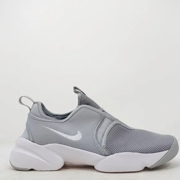 Nike Loden Grey Gray White Lightweight Sneakers 896298-002 Women's Size 6.5