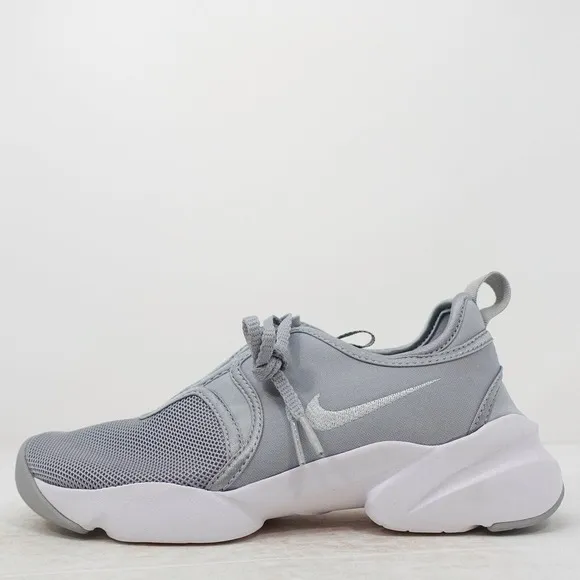 Nike Loden Grey Gray White Lightweight Sneakers 896298-002 Women's Size 6.5