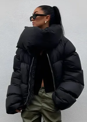 Oversized Puffer Jacket | High Collar | Street Style Essential