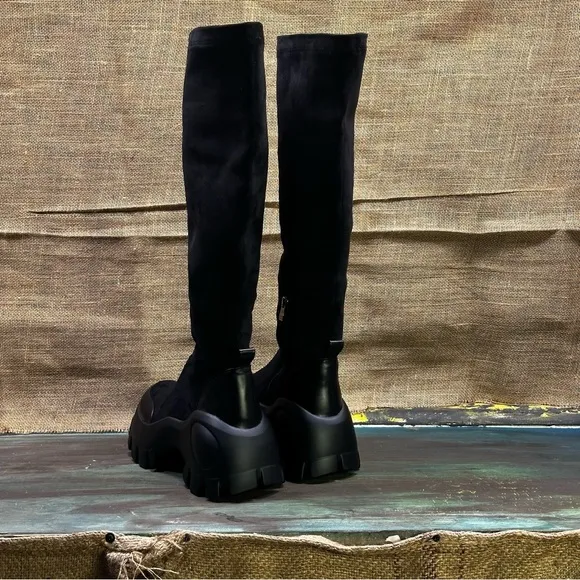 Pull on Leather Knee-High Platform Boots size 6 (36) NWOT