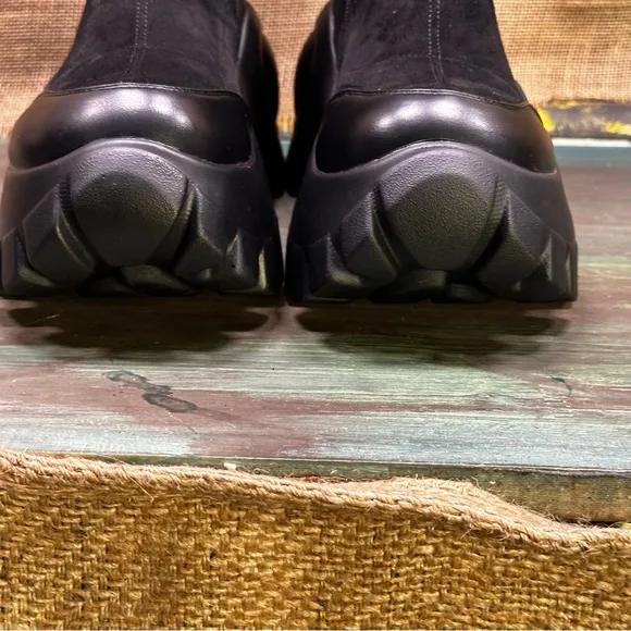 Pull on Leather Knee-High Platform Boots size 6 (36) NWOT