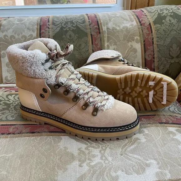 SEE BY CHLOÉ Eilieen shearling-lined suede and leather ankle boots. Size 11 US