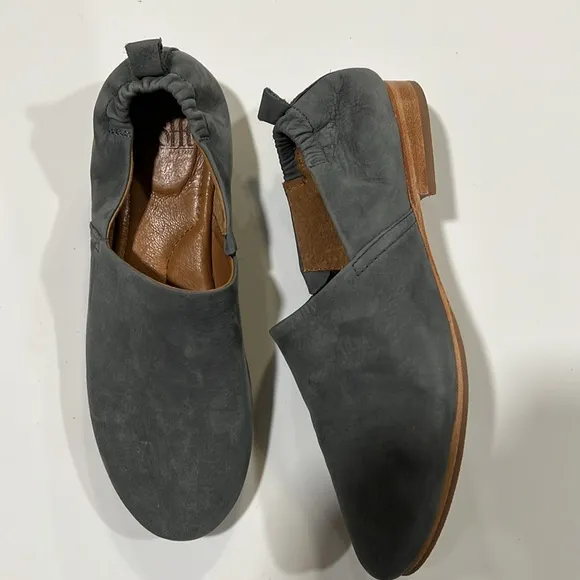 Sofft - Kaity, gray suede leather, flat/slip ons, 39 or 8