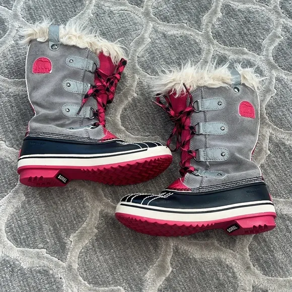✨💖☃️SOREL KIDS BOOTS☃️💖✨