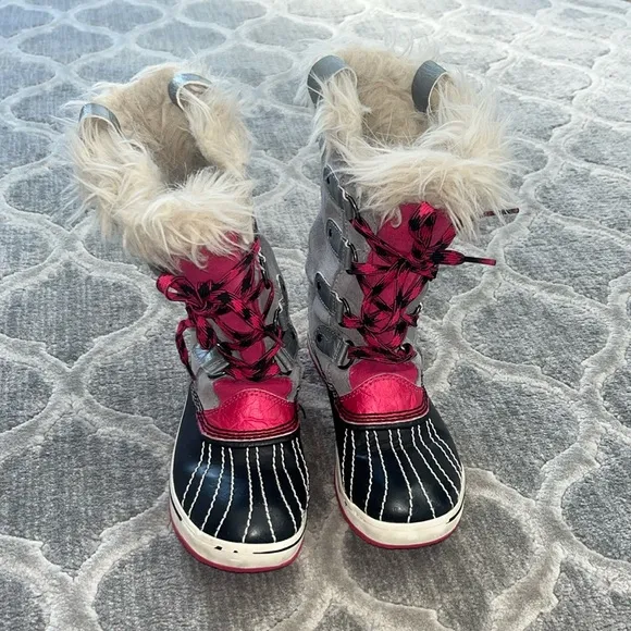 ✨💖☃️SOREL KIDS BOOTS☃️💖✨
