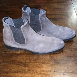 To Boot New York Adam Derrick Gray Chelsea Boots Suede Ankle size 10