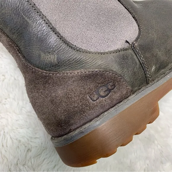 UGG 1017180K Kid's Callum Casual Green Leather Boots Size 3