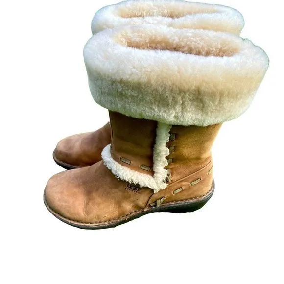 UGG‎ Elijo Chestnut Leather &amp; Shearling Boots — SZ 8 EXCELLENT CONDITION
